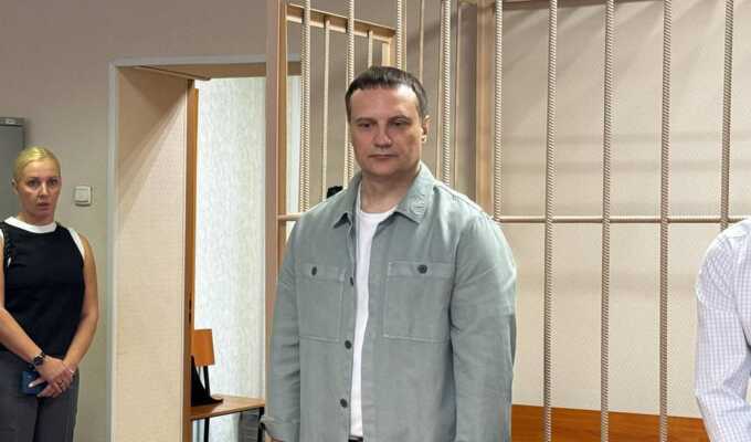 Суд приговорил министра ЖКХ Новосибирской области к 1,5 годам колонии за злоупотребление полномочиями