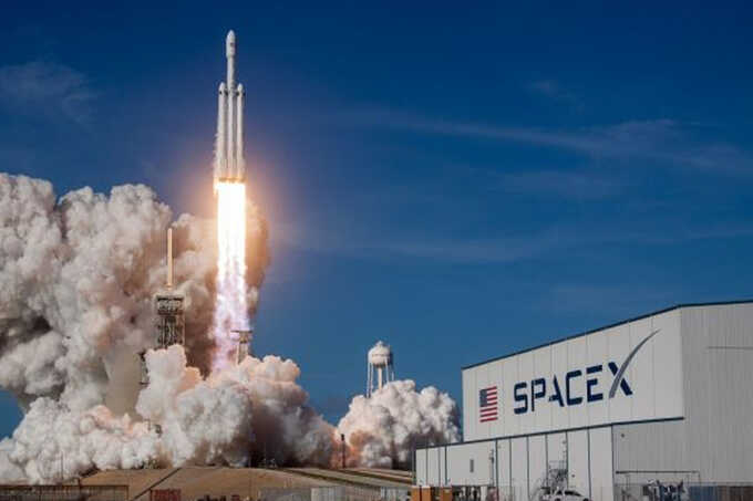 Пентагон и NASA ищут замену SpaceX на фоне конфликта с Илоном Маском — The Washington Post
