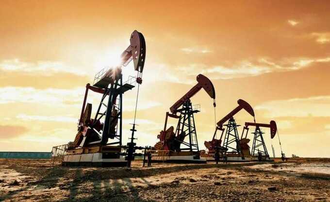 Саудовская Аравия и Россия увеличивают добычу нефти вопреки ожиданиям аналитиков