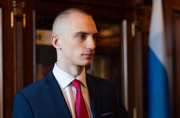 «Самый молодой политик России» удалил видео с полицейским сопровождением после вмешательства Матвиенко